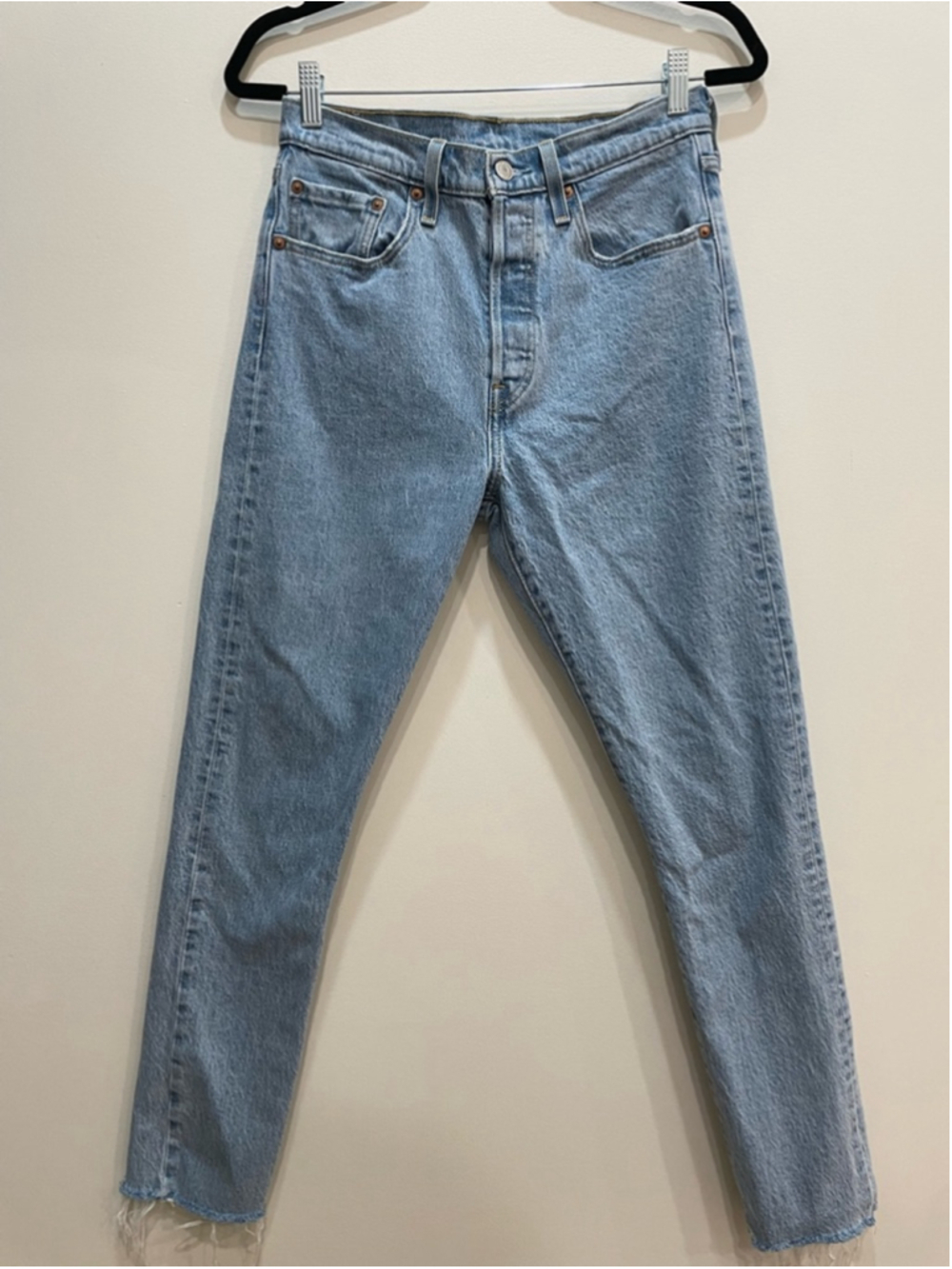 Levi's 501 Skinny Filiforme Light Wash Denim Frayed Raw Hem Ankle Jeans Size 28